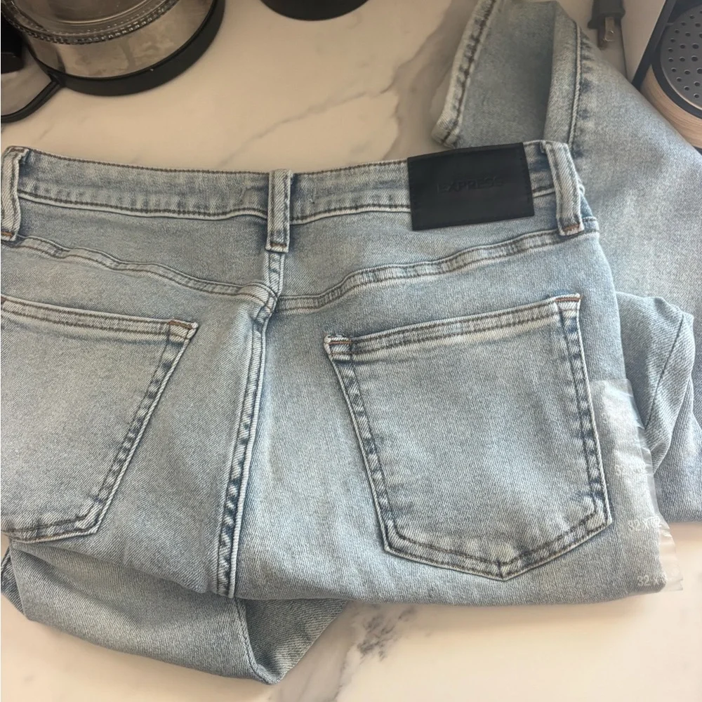 Express Light Blue Super Skinny Jeans - Picture 4 of 4